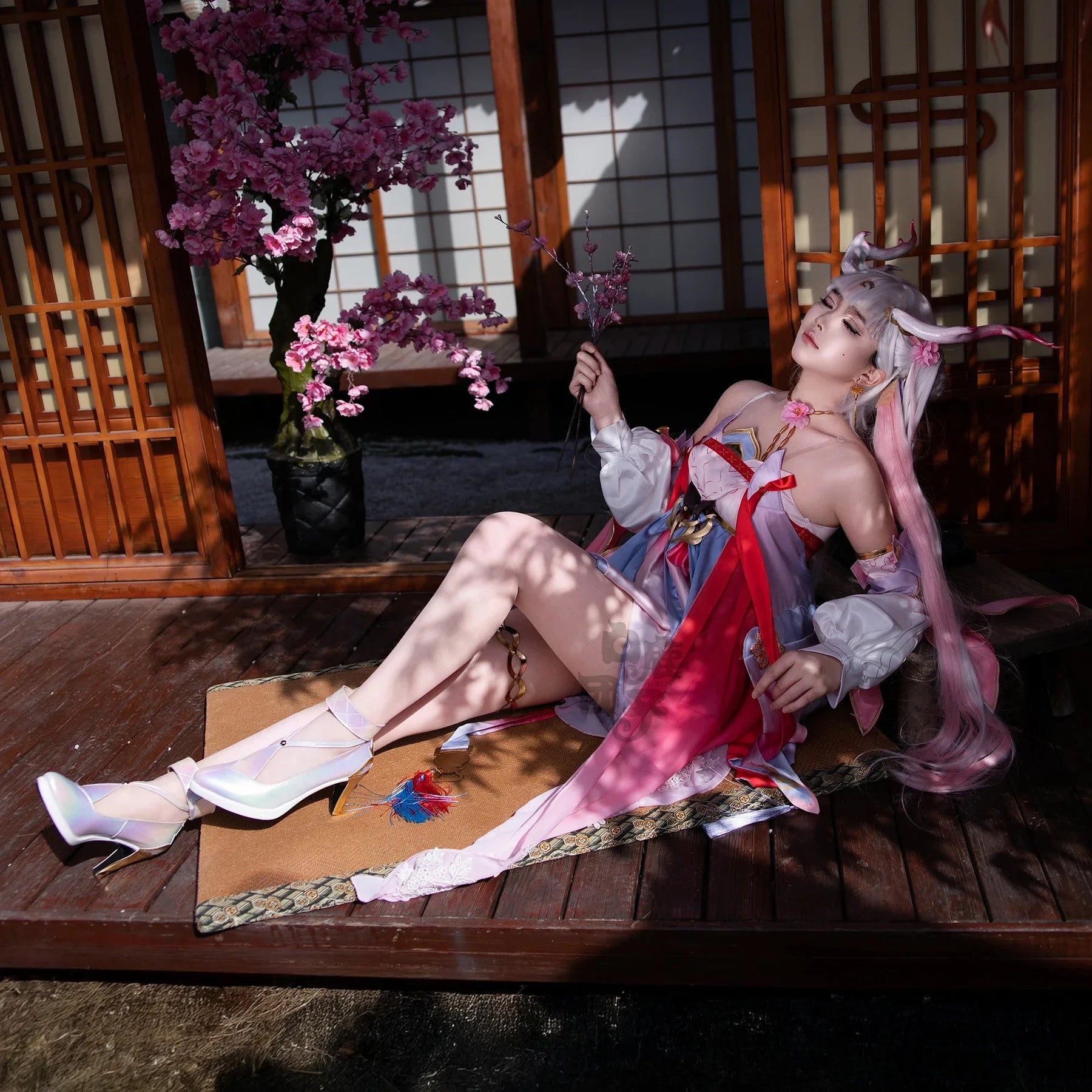 Wuthering Waves Jinhsi Peach Blossom Cosplay Costume New Skin Dress Uniform Jinzhou Magistrate Jue Halloween Party for Women